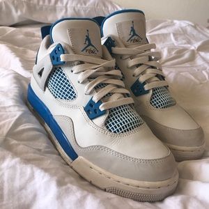 MILITARY BLUE 4 JORDANS